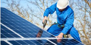Installation Maintenance Panneaux Solaires Photovoltaïques à Solignac-sur-Loire